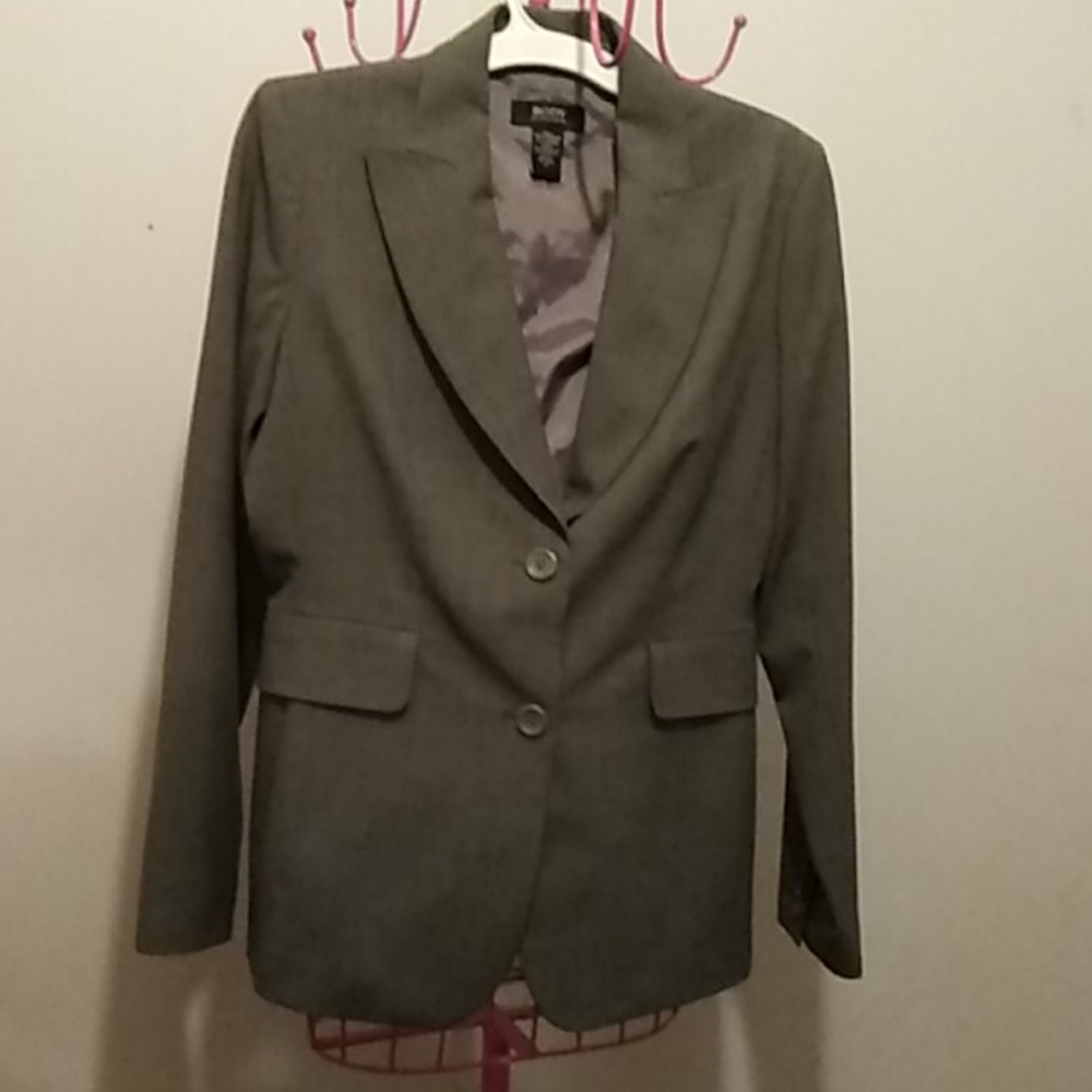 Victoria Secret's suit
